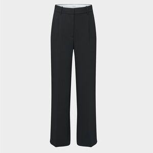 Aritzia The Effortless Pant Crepette™ Black Regular Size 2